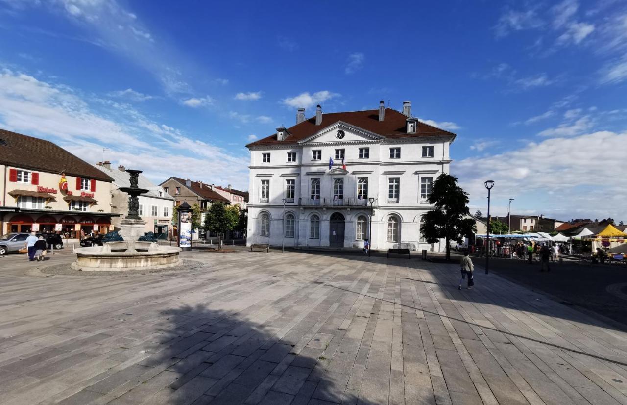 Logement Hyper Centre Champagnole Exterior photo