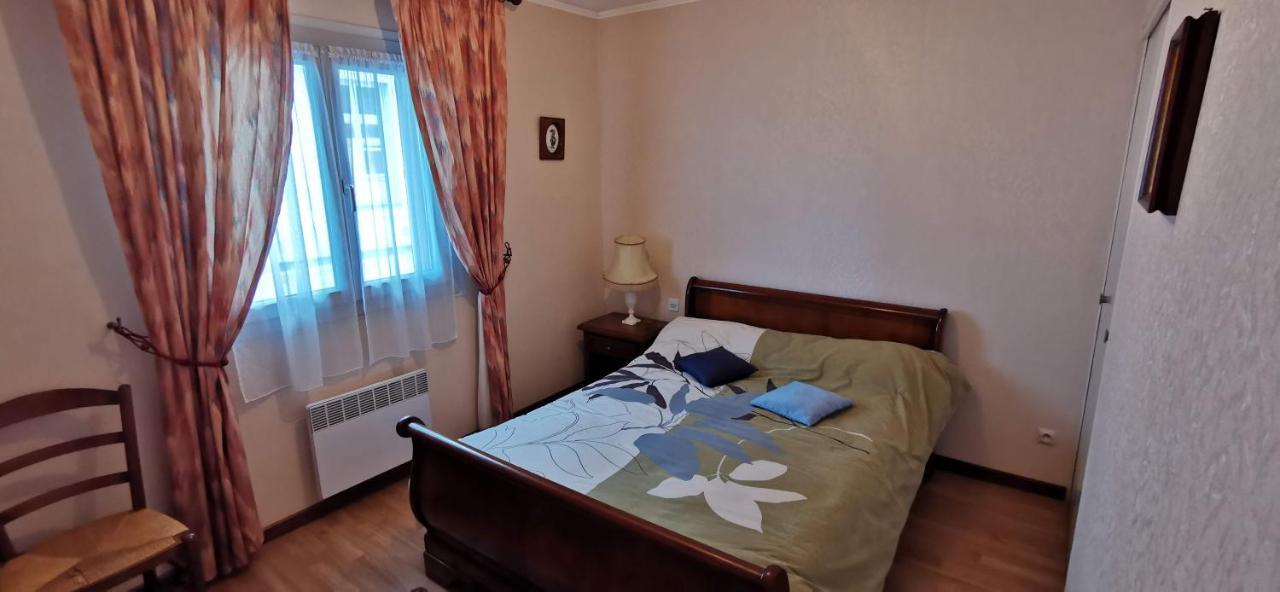 Logement Hyper Centre Champagnole Exterior photo